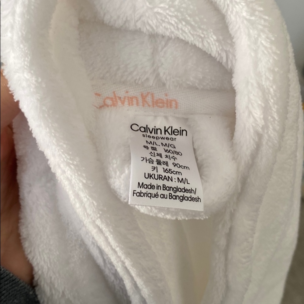 Calvin Klein Robe